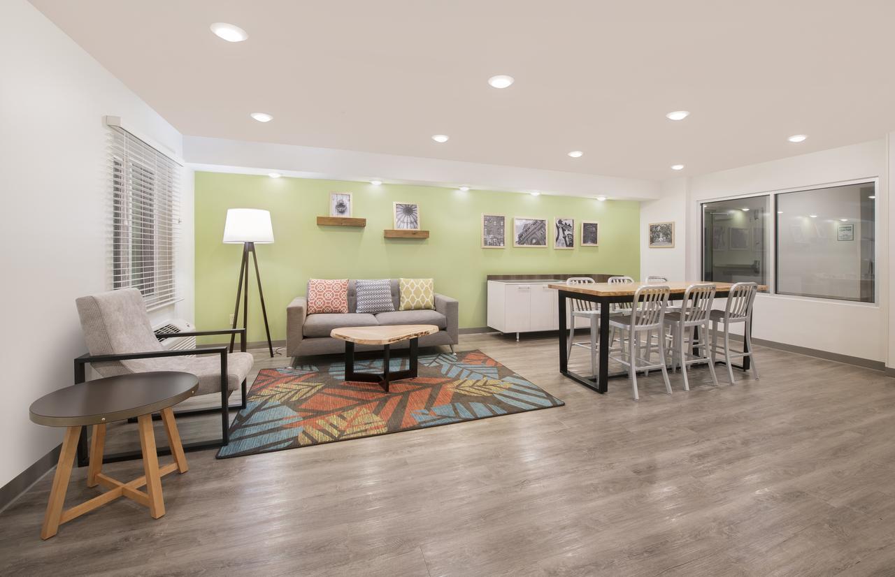 Woodspring Suites Savannah พูเลอร์ ภายนอก รูปภาพ